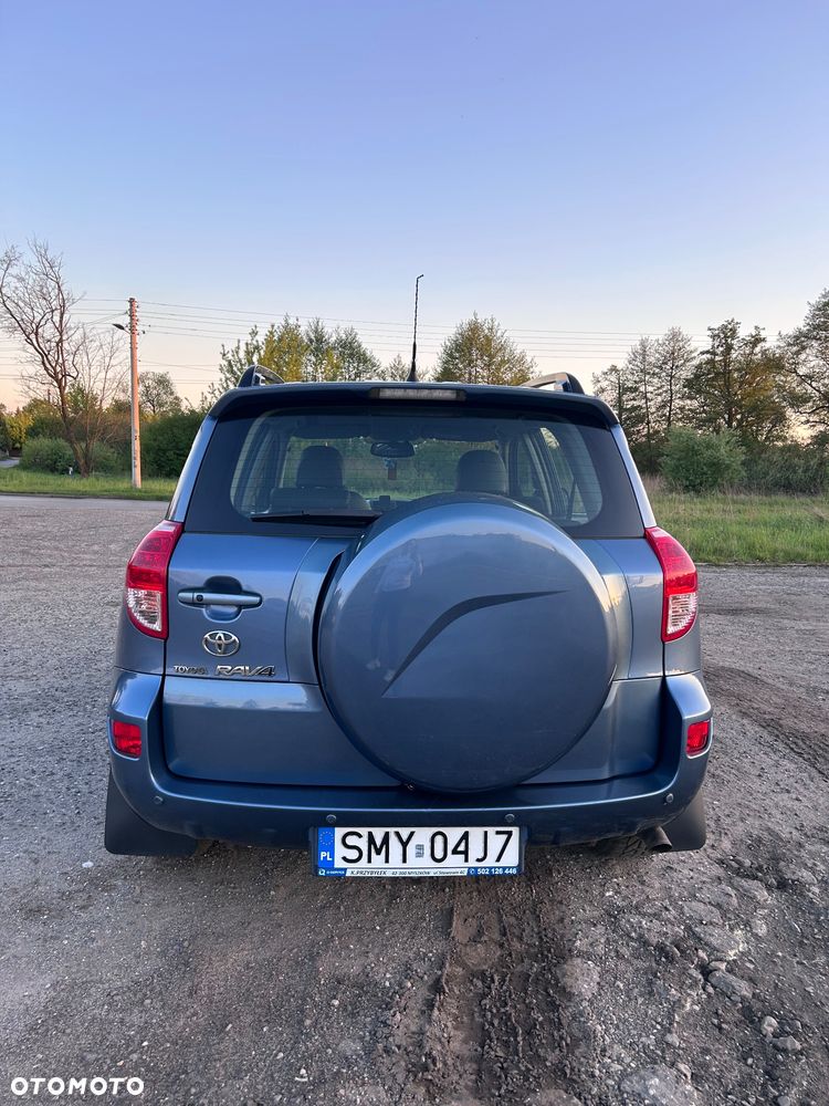 Toyota RAV4 2.0 VVT-i Prestige - 4