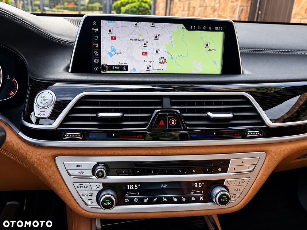 BMW Seria 7 750d xDrive - 38