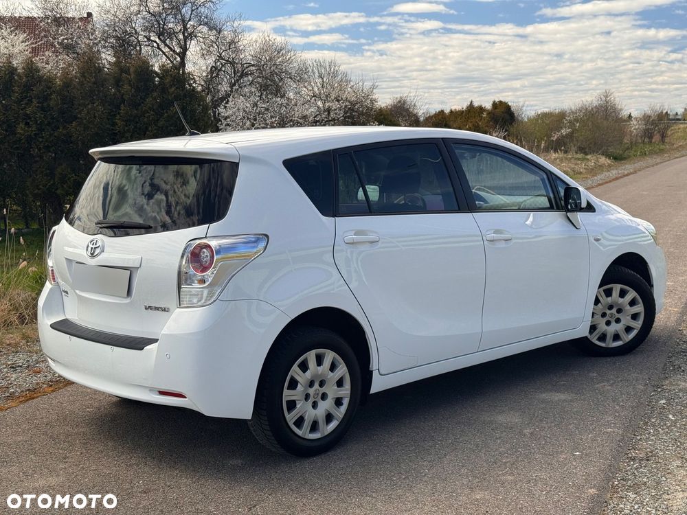 Toyota Verso 1.6 7-Sitzer Life - 19