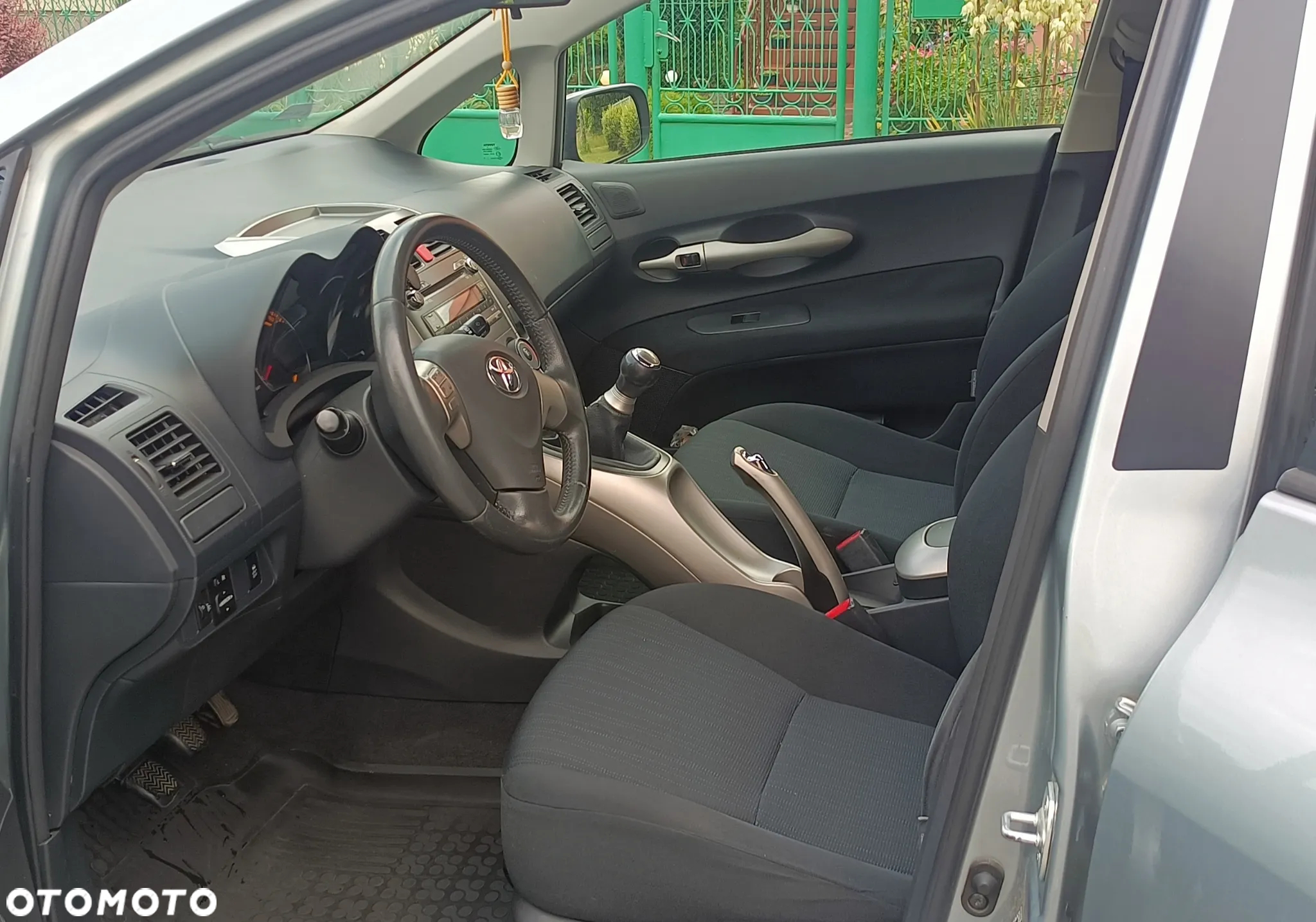 Toyota Auris 1.6 VVT-i Sol - 8