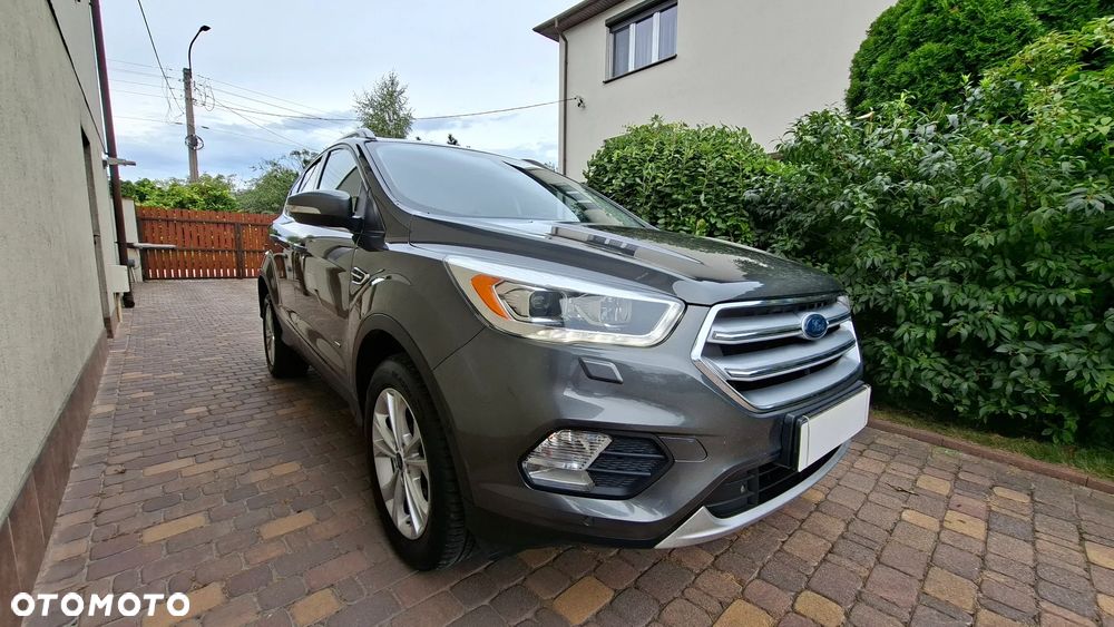 Ford Kuga 2.0 TDCi 4x4 Titanium - 1