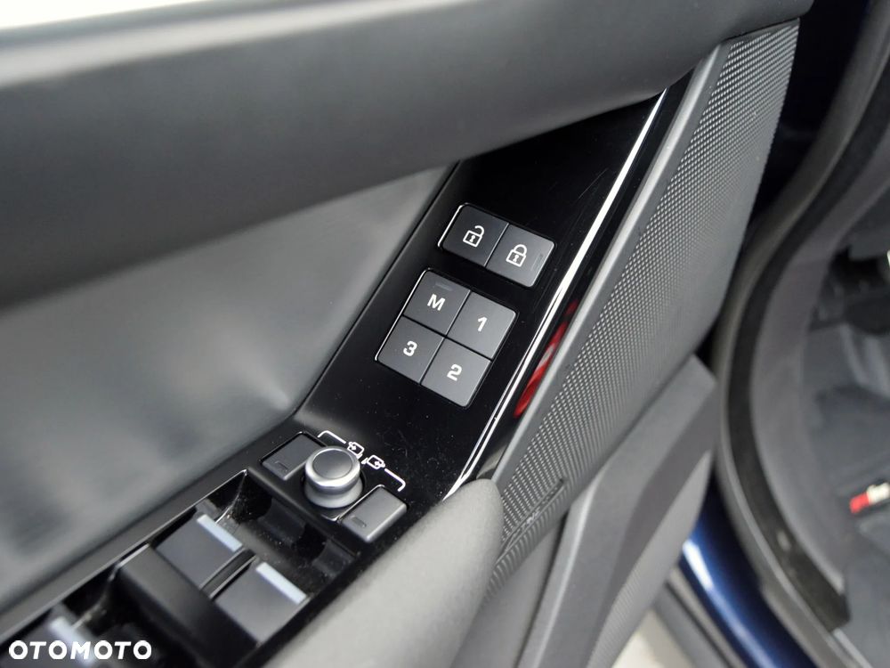 Land Rover Range Rover Velar 2.0 P250 R-Dynamic SE - 12