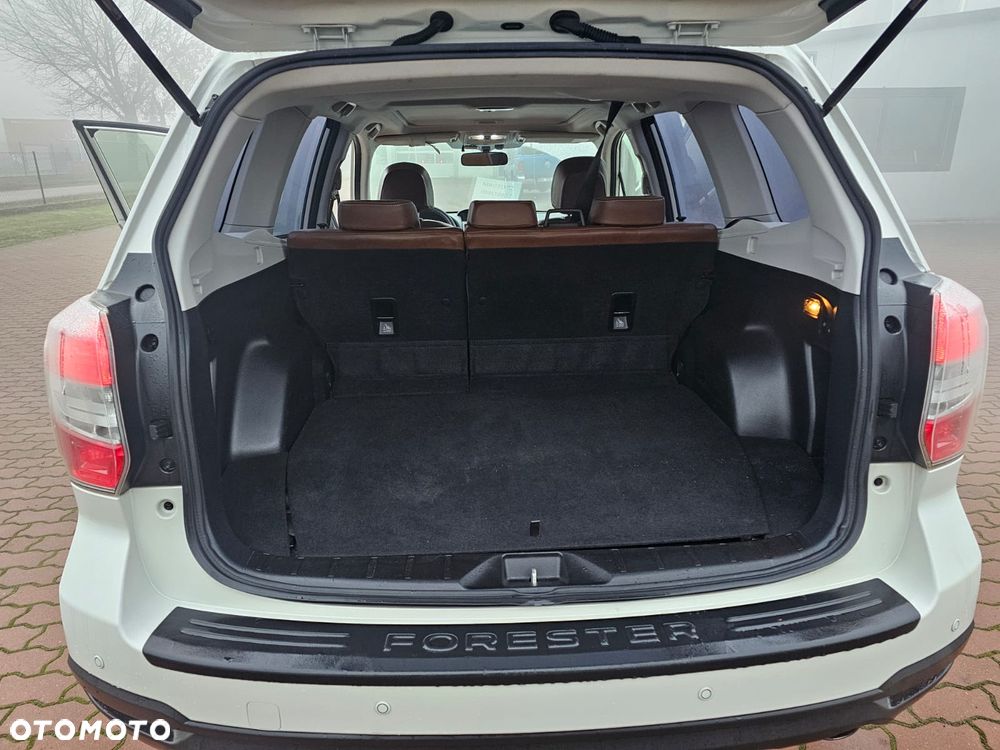 Subaru Forester 2.0i Exclusive Lineartronic - 15