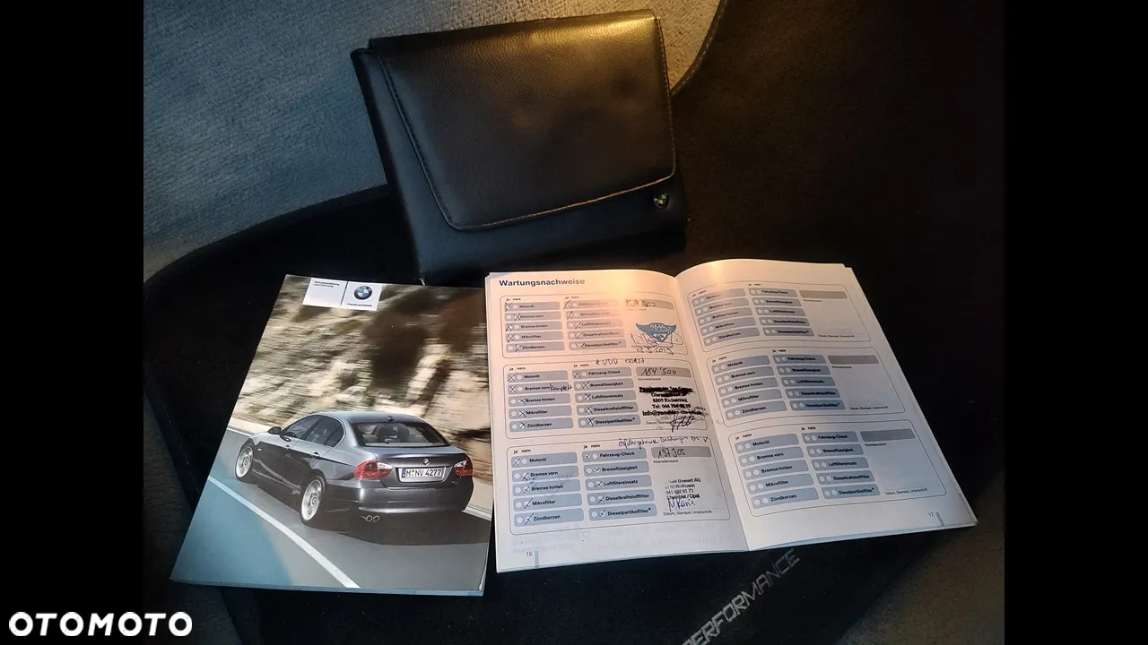 BMW Seria 3 330xi - 31