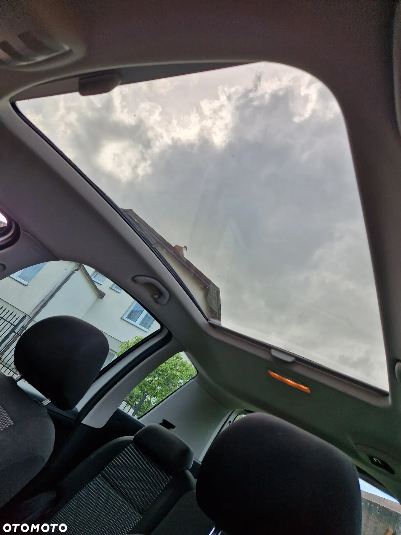 Skoda Roomster 1.6 TDI DPF Scout - 7