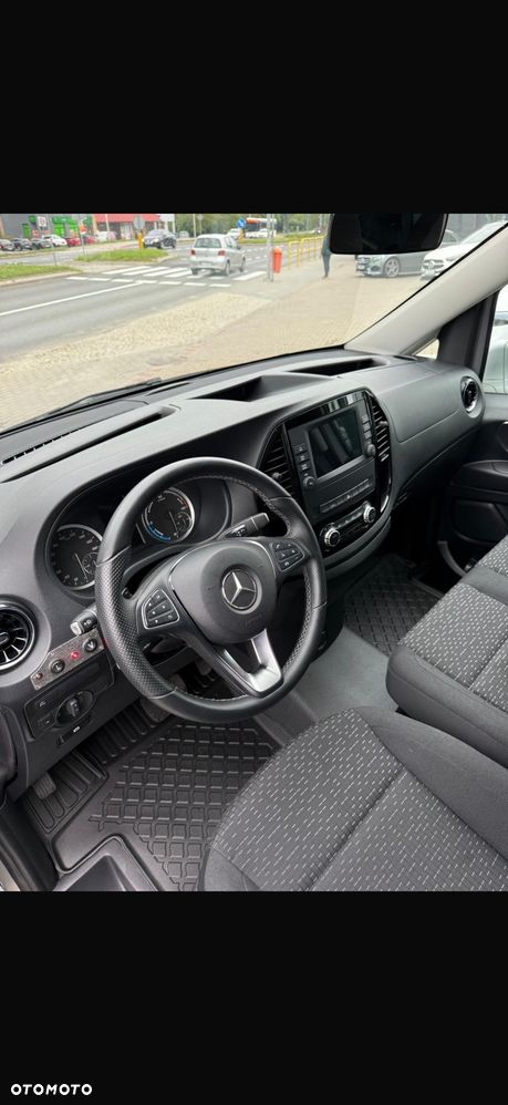 Mercedes-Benz Vito - 12