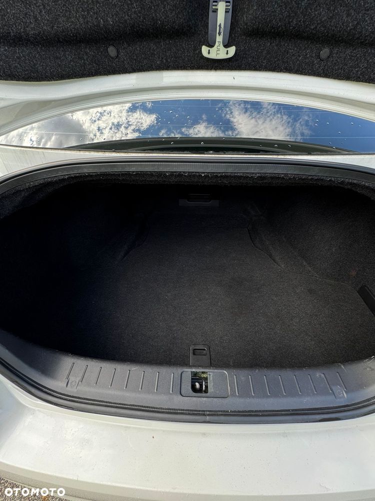 Infiniti Q70 3.7 S Premium - 37