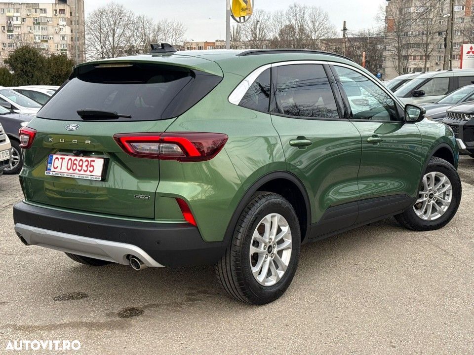 Ford Kuga - 2