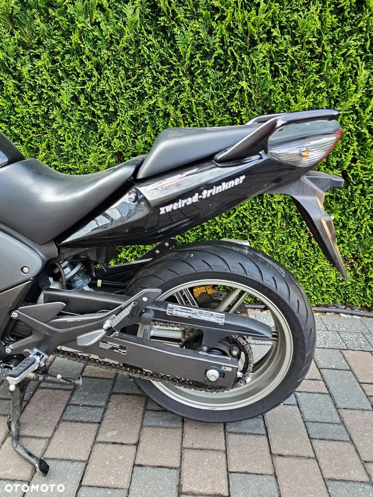 Honda CBF - 9