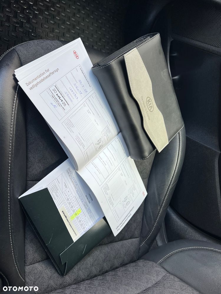 Kia Niro 1.6 GDI PHEV 2WD Vision - 19