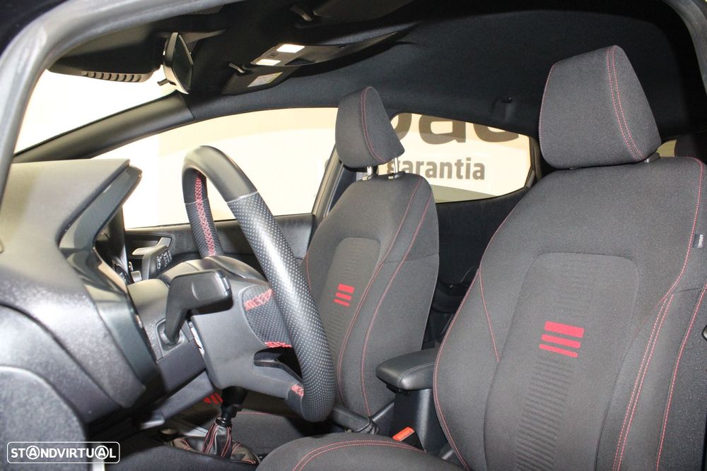 Ford Fiesta 1.0 EcoBoost ST-Line - 27