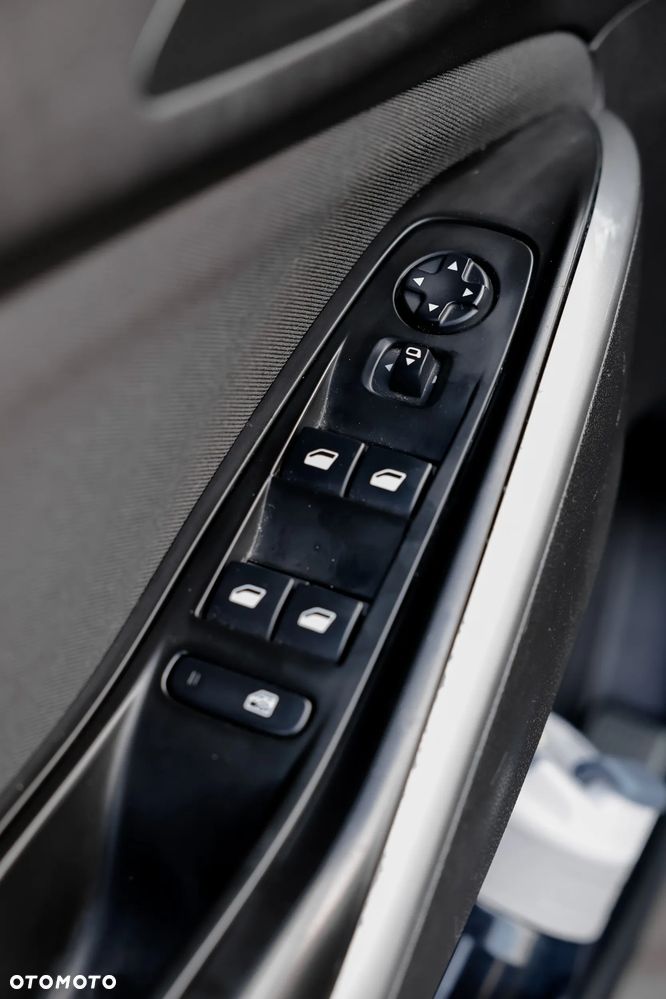 Opel Grandland X 1.6 CDTI Innovation S&S - 10