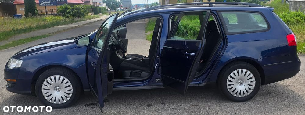 Volkswagen Passat 1.9 TDI DPF Individual - 19