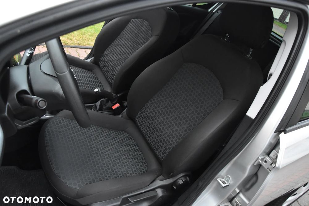Opel Corsa - 17