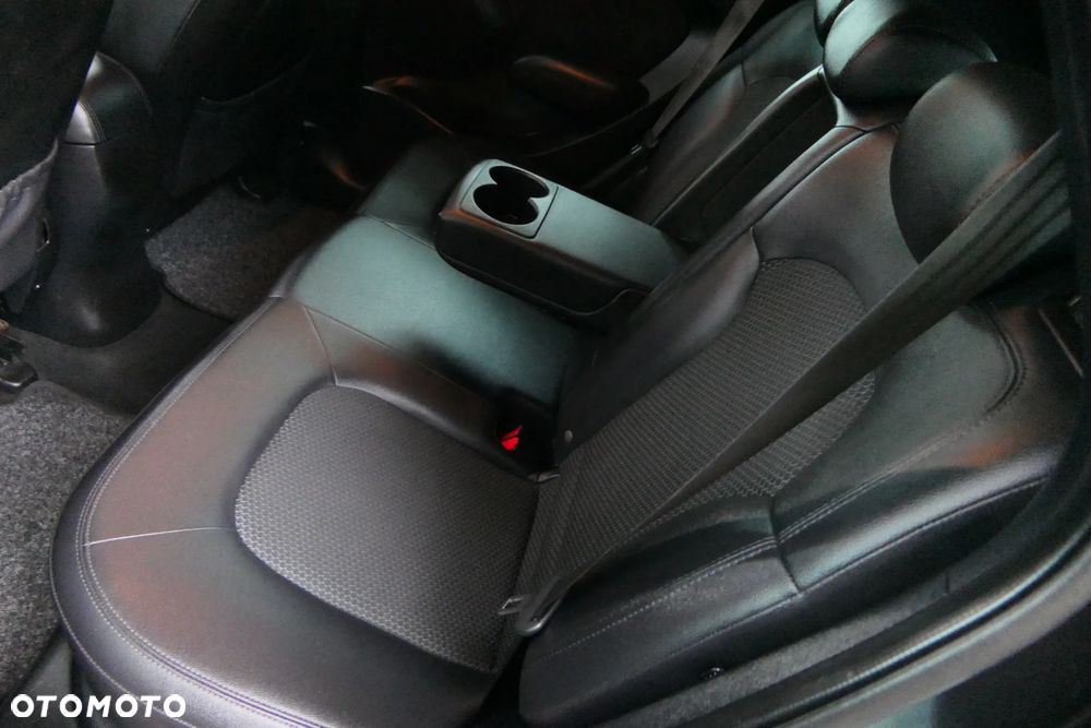Hyundai ix35 2.0 2WD Automatik Style - 19