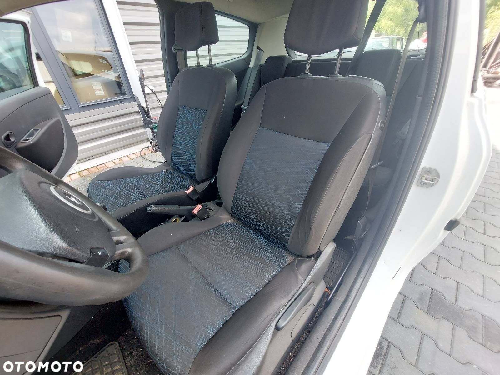 FOTELE KOMPLET LEWY PRAWY KANAPA TYŁ + BOCZKI RENAULT CLIO III - 1