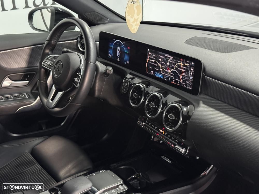 Mercedes-Benz A 180 Limousine d Progressive Aut. - 41