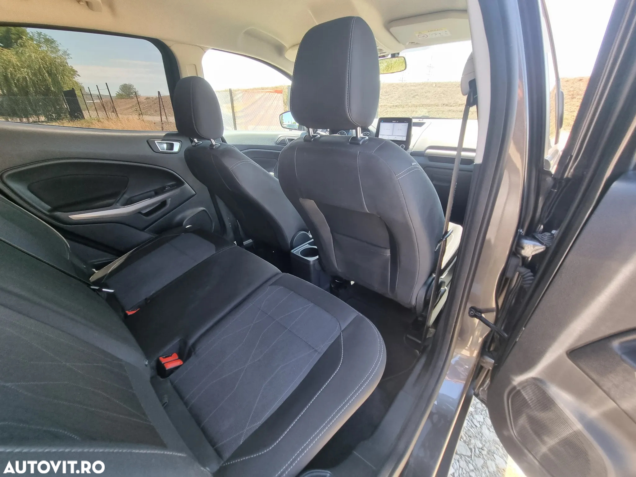 Ford EcoSport 1.0 EcoBoost Titanium - 16