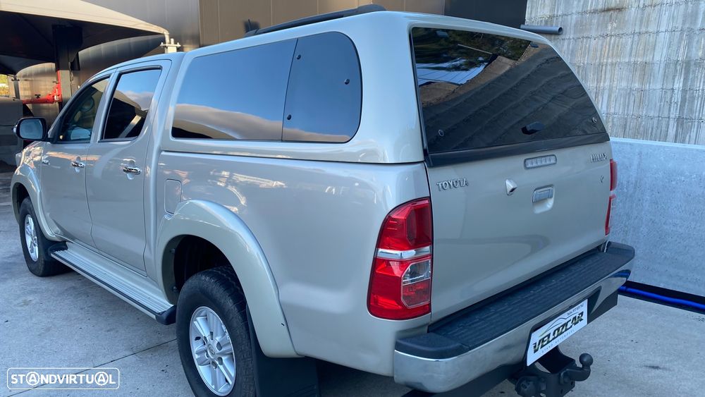 Toyota Hilux 4x4 Cabine Dupla DPF Comfort - 11