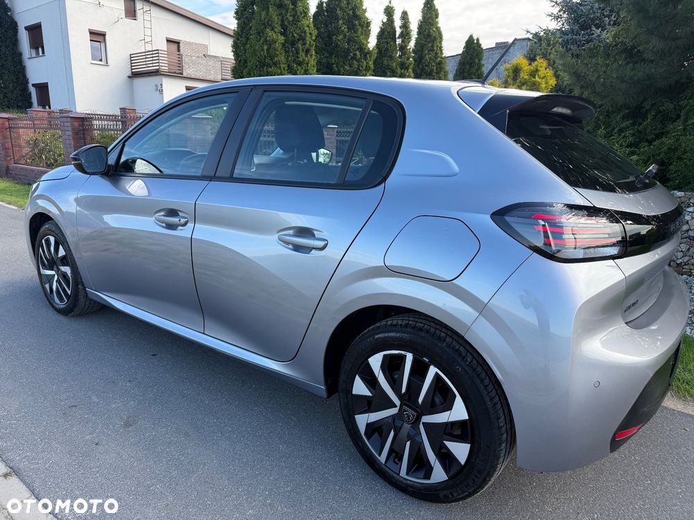 Peugeot 208 PureTech 100 Business - 7