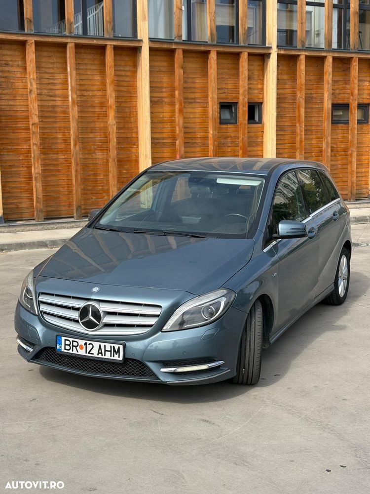 Mercedes-Benz B - 2