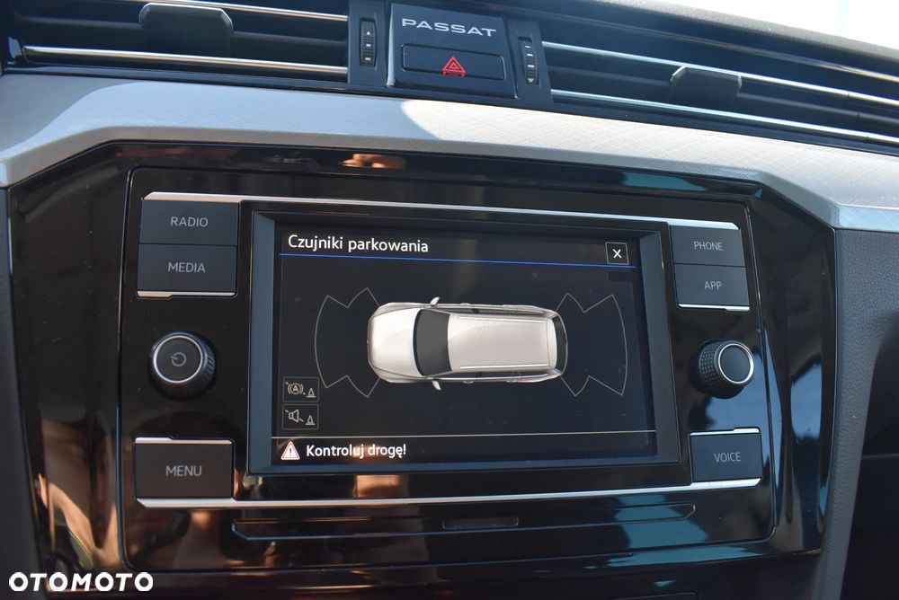 Volkswagen Passat Variant 2.0 TDI EVO Business DSG - 32