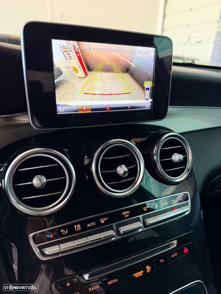 Mercedes-Benz GLC 250 d 4Matic 9G-TRONIC AMG Line - 18