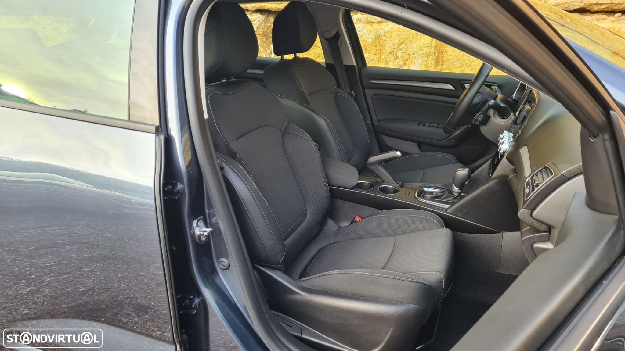 Renault Mégane 1.5 Blue dCi Intens EDC - 41
