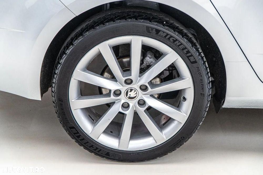 Skoda Octavia 1.0 TSI Style - 35