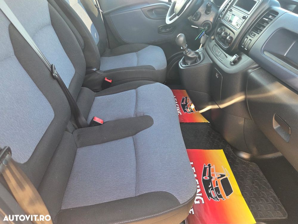 Opel Vivaro Doka 6 Locuri+Duba - 18