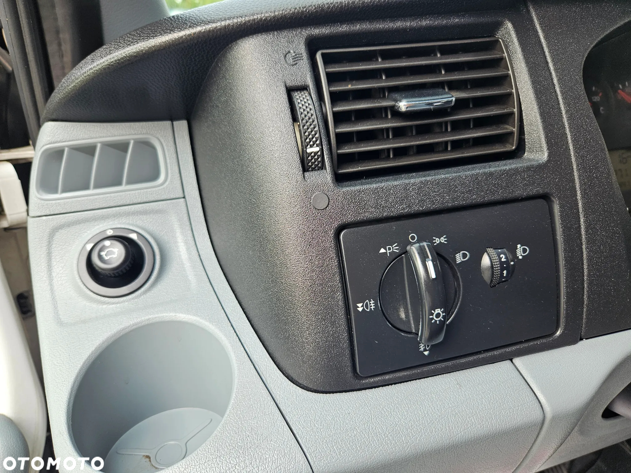 Ford Transit FT 350L Trend - 25