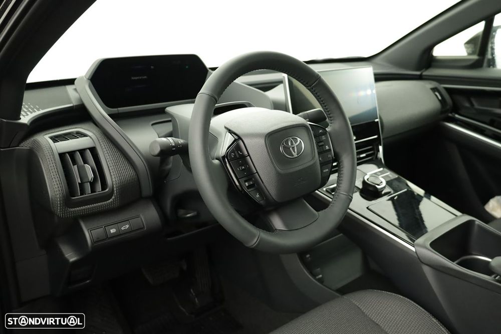 Toyota bZ4X 71,4 kWh Premium - 7