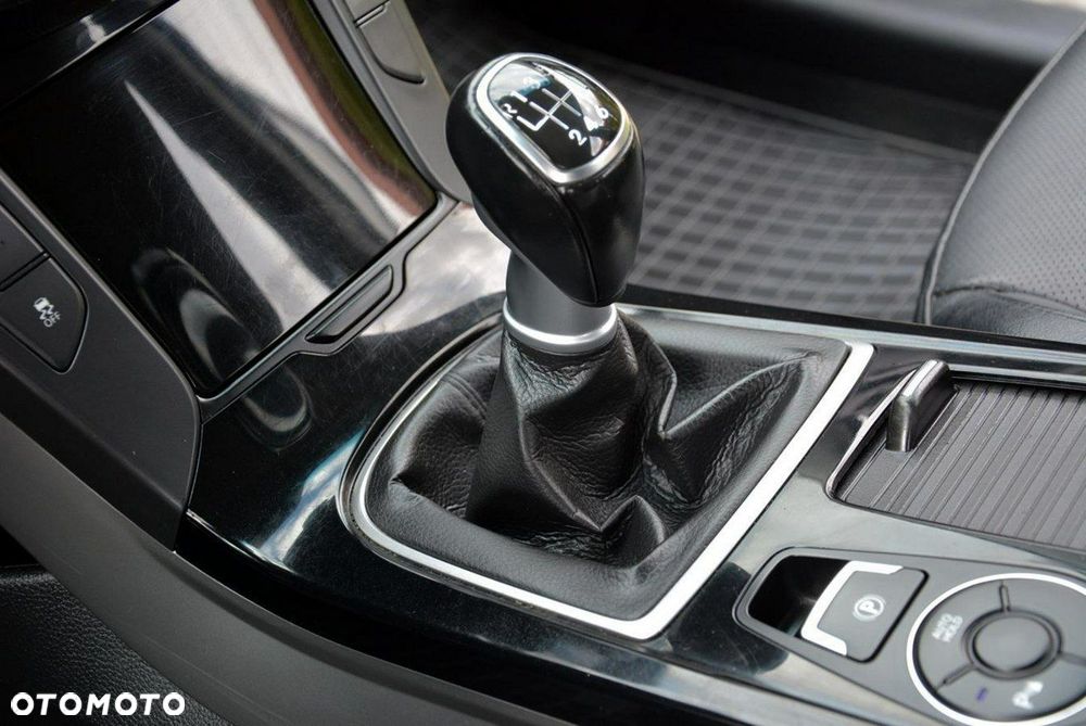 Hyundai i40 2.0 GDI Premium - 29