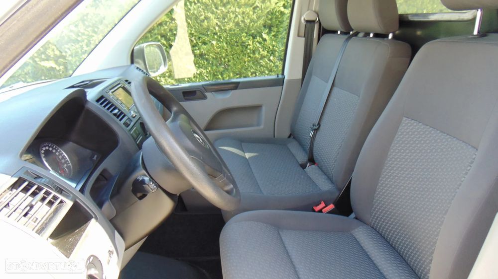 VW TRANSPORTER 2.0 TDI LONGA - 10