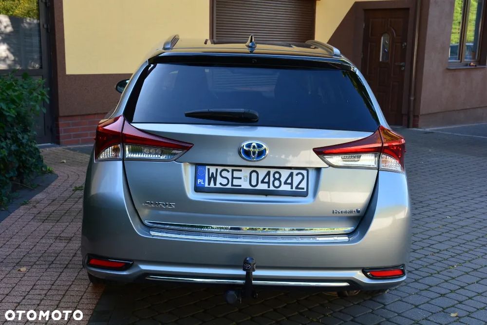 Toyota Auris 1.8 HSD Prestige - 18