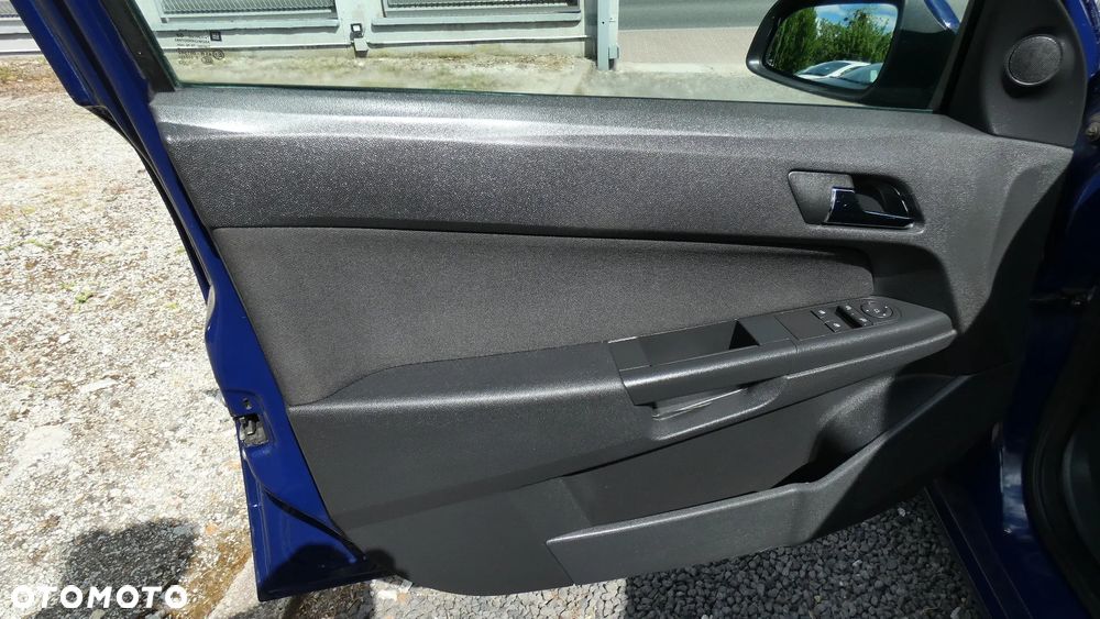 Opel Astra 1.6 Edition - 23