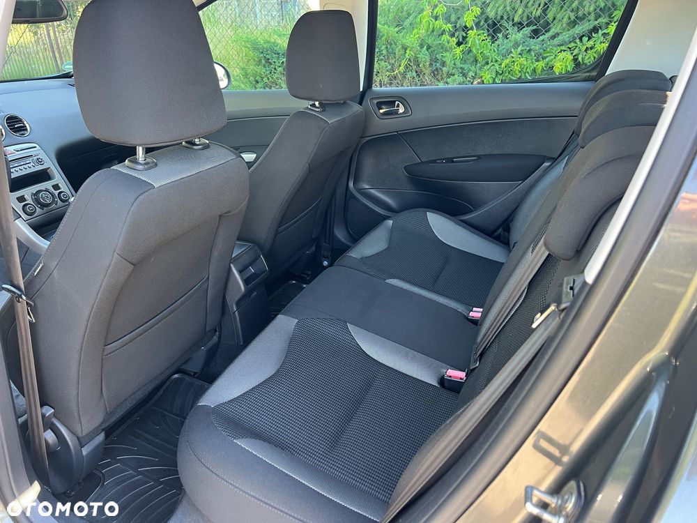 Peugeot 308 - 7