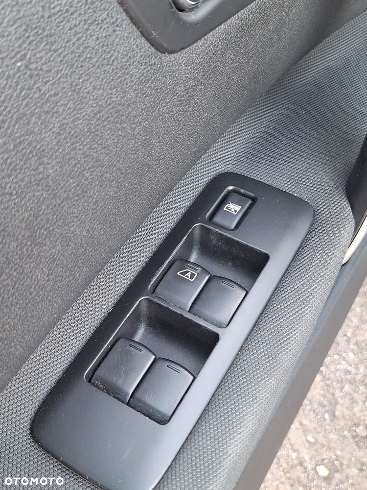 Nissan Qashqai - 10