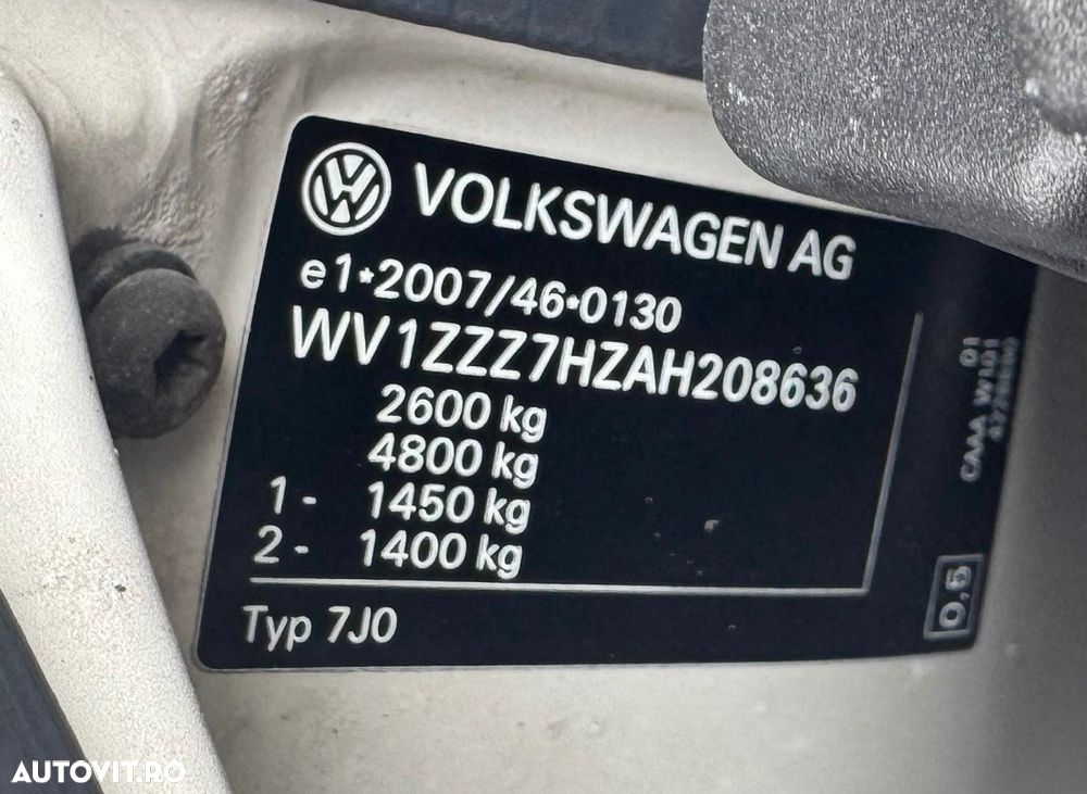 Volkswagen Transporter - 12
