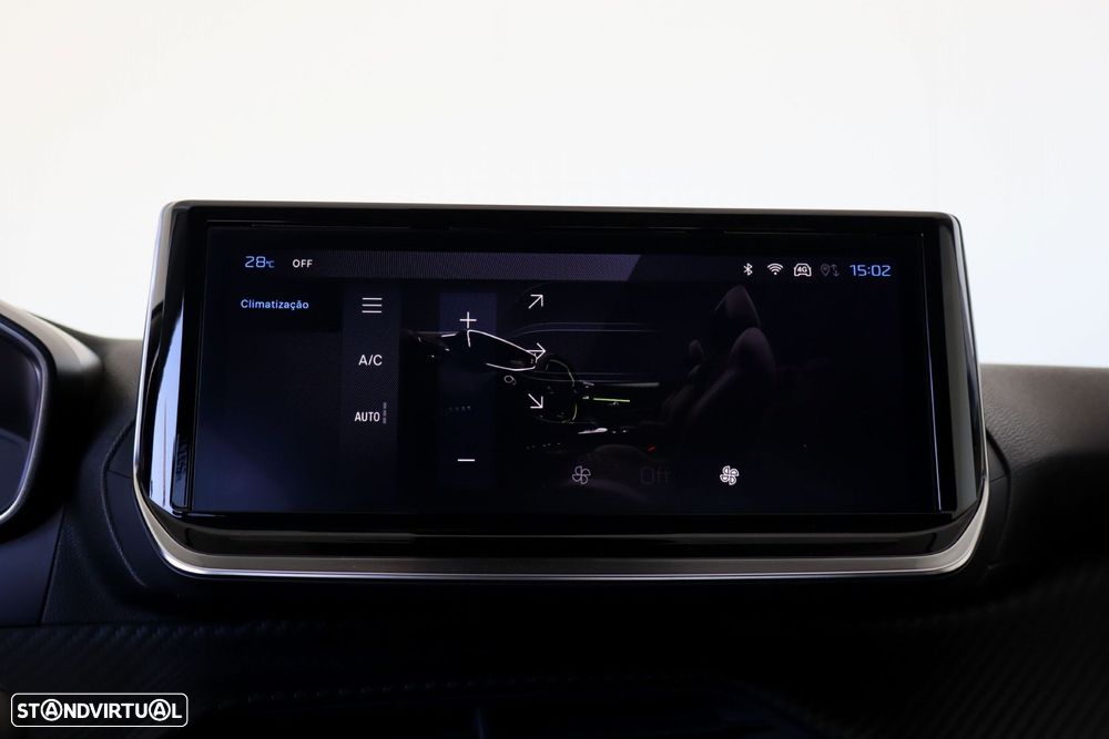 Peugeot 208 1.2 Hybrid Allure e-DCS6 - 29