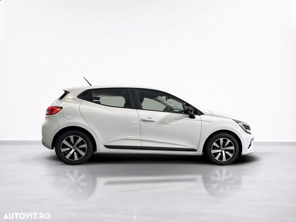 Renault Clio - 6