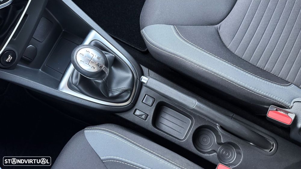 Renault Clio Sport Tourer 1.5 dCi Dynamique S - 23