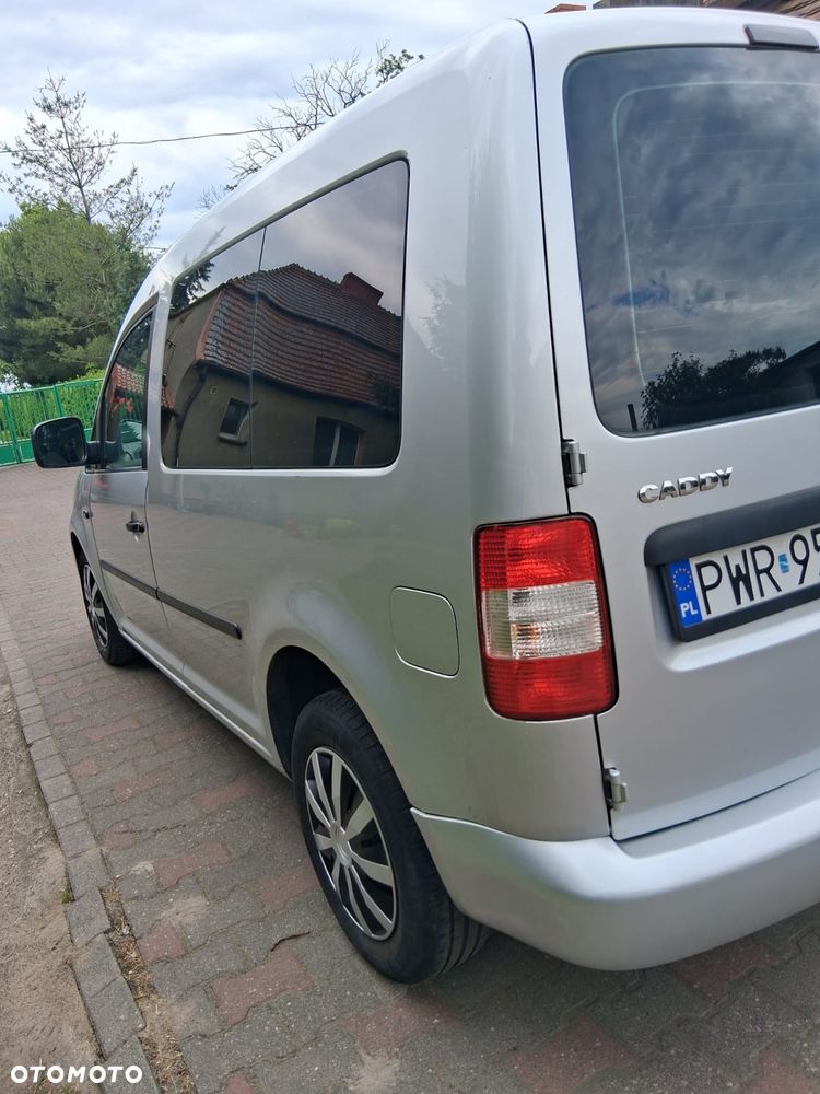 Volkswagen Caddy - 4