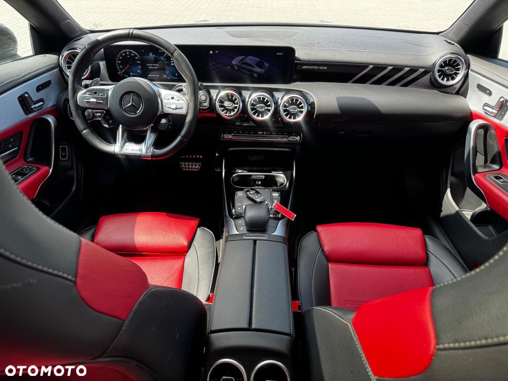 Mercedes-Benz CLA AMG 35 4Matic AMG Speedshift 7G-DCT - 14