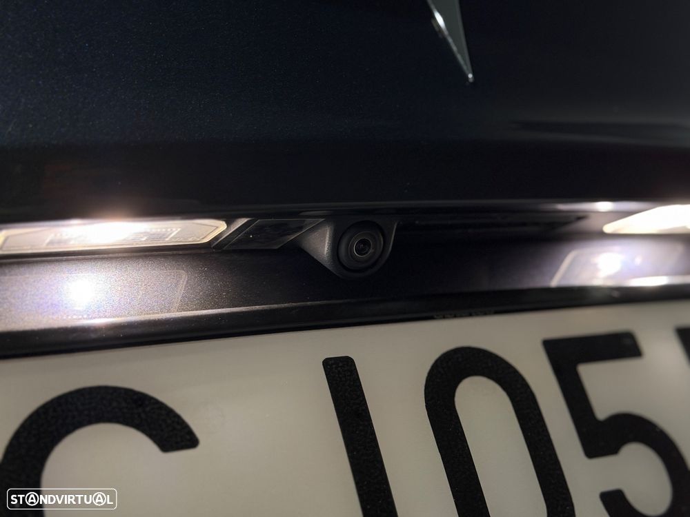 Tesla Model 3 Long-Range Dual Motor AWD - 25