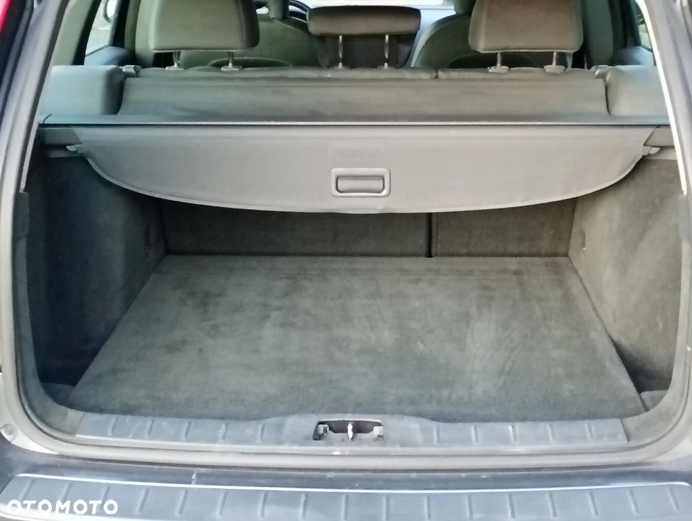 Volvo V50 2.0D R-Design Summum - 23