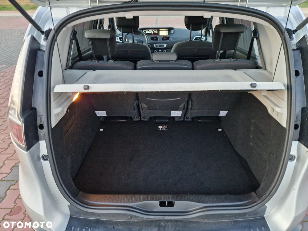 Renault Scenic - 39