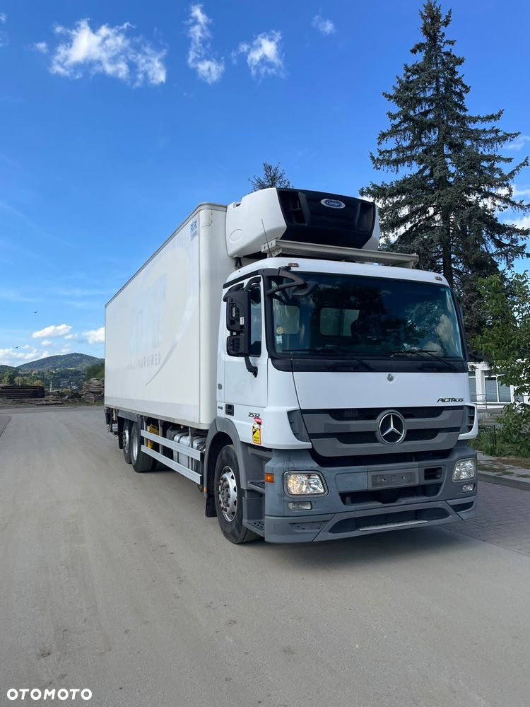 Mercedes-Benz actros - 2