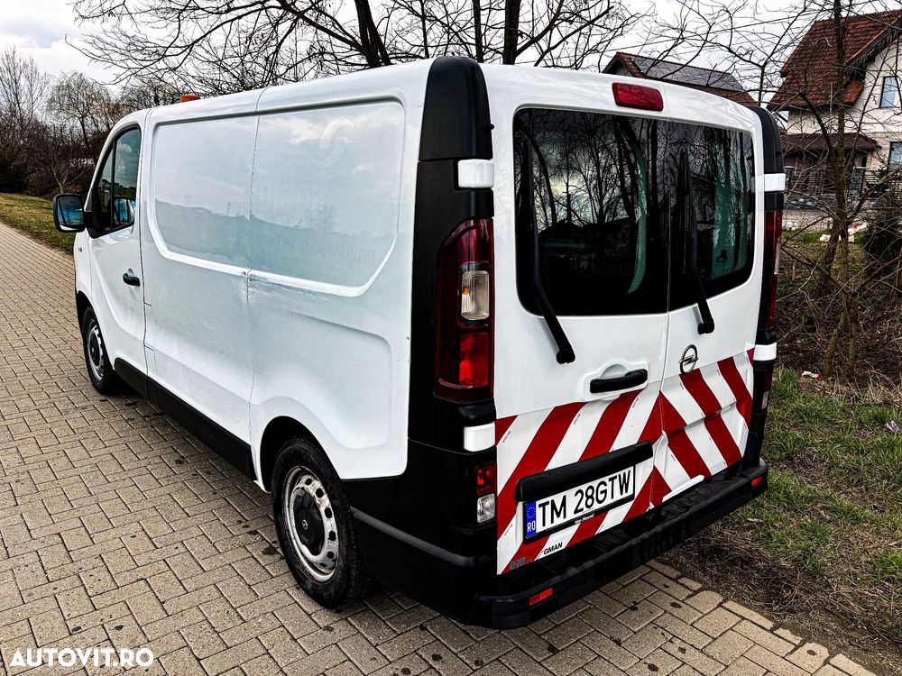 Opel Vivaro Crew Van L1H1 2.7t - 9
