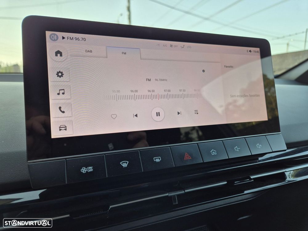 MG MG4 64 kWh Comfort - 29